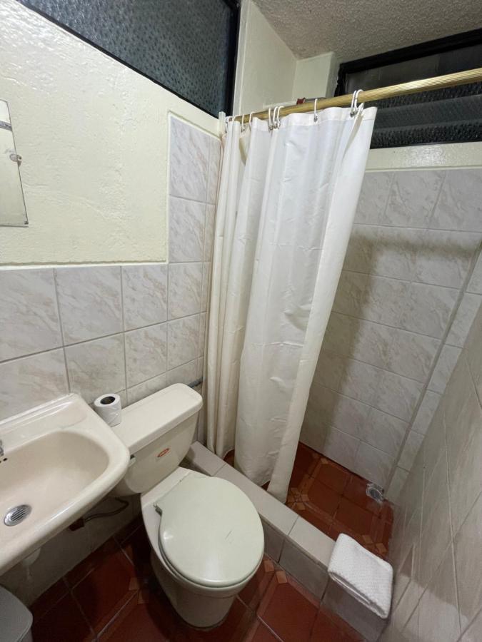Comfort City Apartment 2 Bedroom 2 Bathroom Baños Buitenkant foto